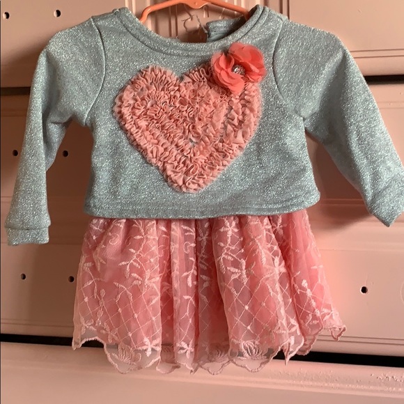 Fun frills dress - Picture 1 of 1